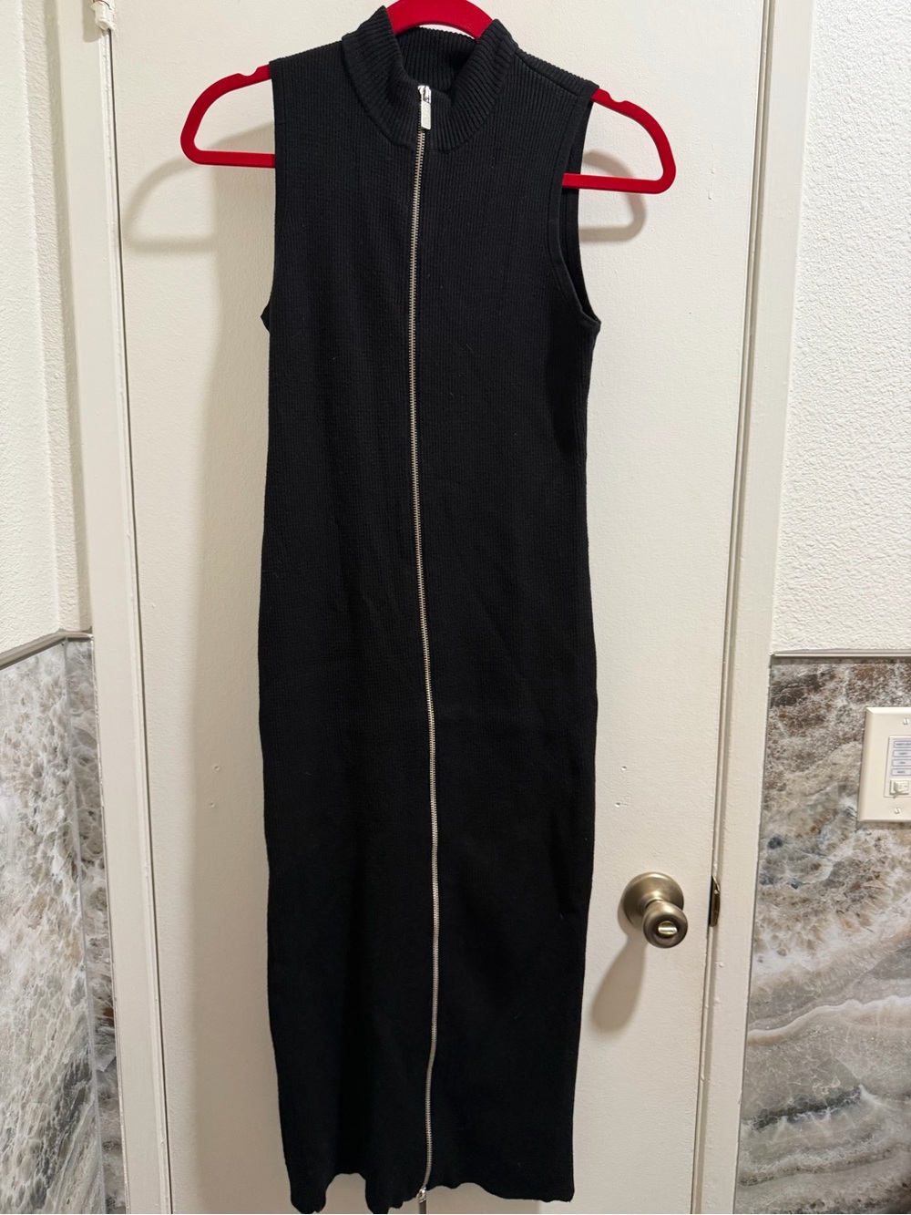 Bar III Black Ribbed Knit Sleeveless Full-Zip Midi Dress Size Small